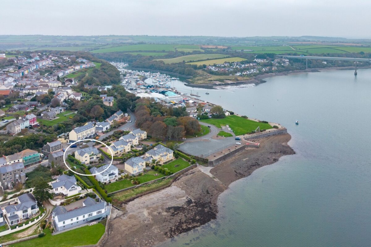 Sea Spray, Haven View, Neyland, Milford Haven, SA73