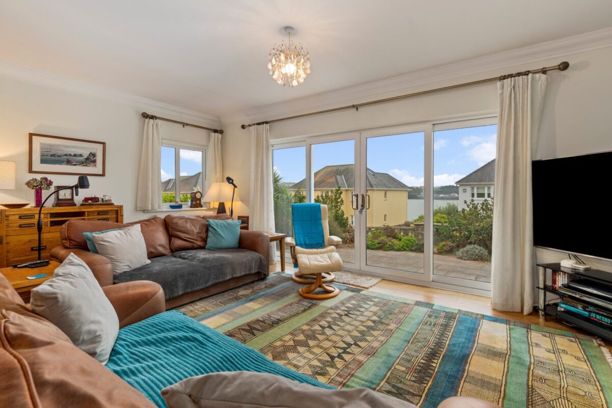 Sea Spray, Haven View, Neyland, Milford Haven, SA73