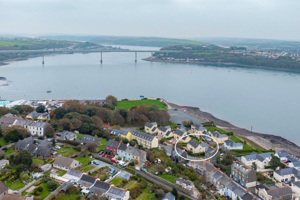 Sea Spray, Haven View, Neyland, Milford Haven, SA73