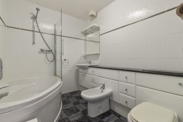 Gaddarn Reach, Neyland, SA73