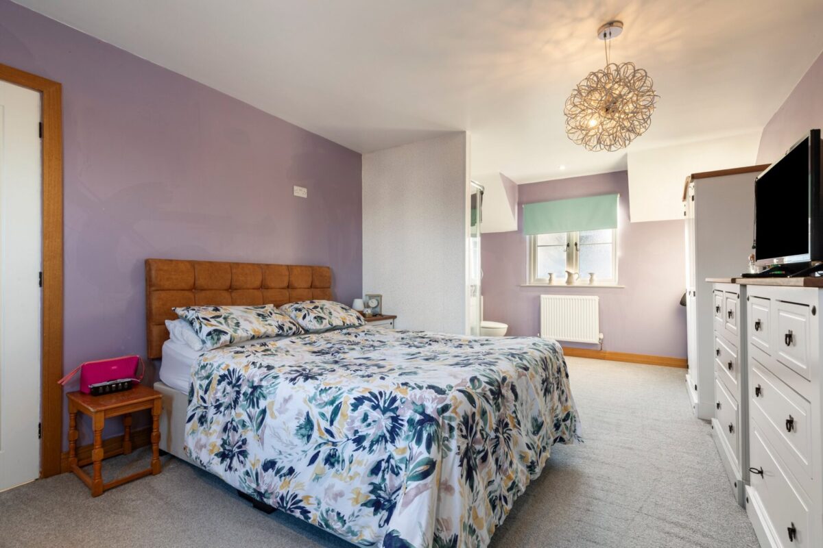 Stonesthrow Retreat, West Hook Road, Hook, Haverfordwest, SA62