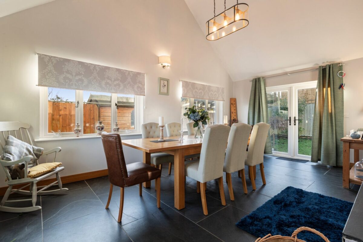 Stonesthrow Retreat, West Hook Road, Hook, Haverfordwest, SA62