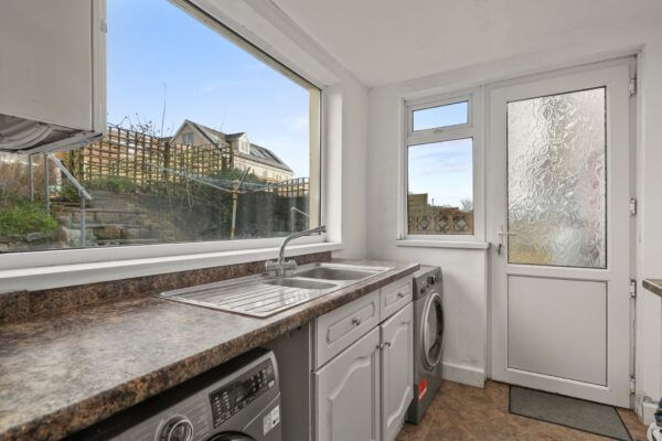 Promenade Drive, Neyland, Milford Haven, SA73