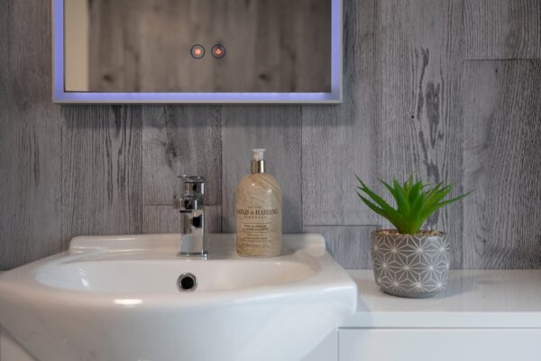 Upper Hill Street, Hakin, Milford Haven, SA73