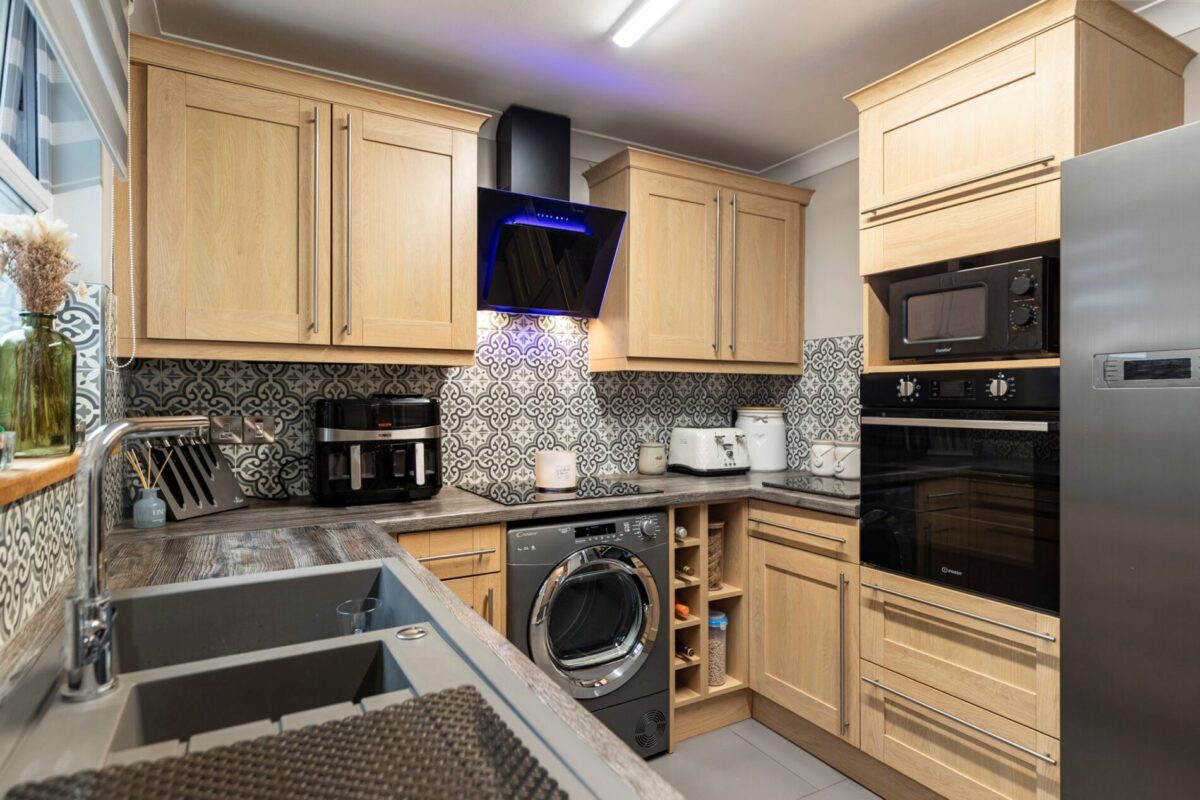 Upper Hill Street, Hakin, Milford Haven, SA73