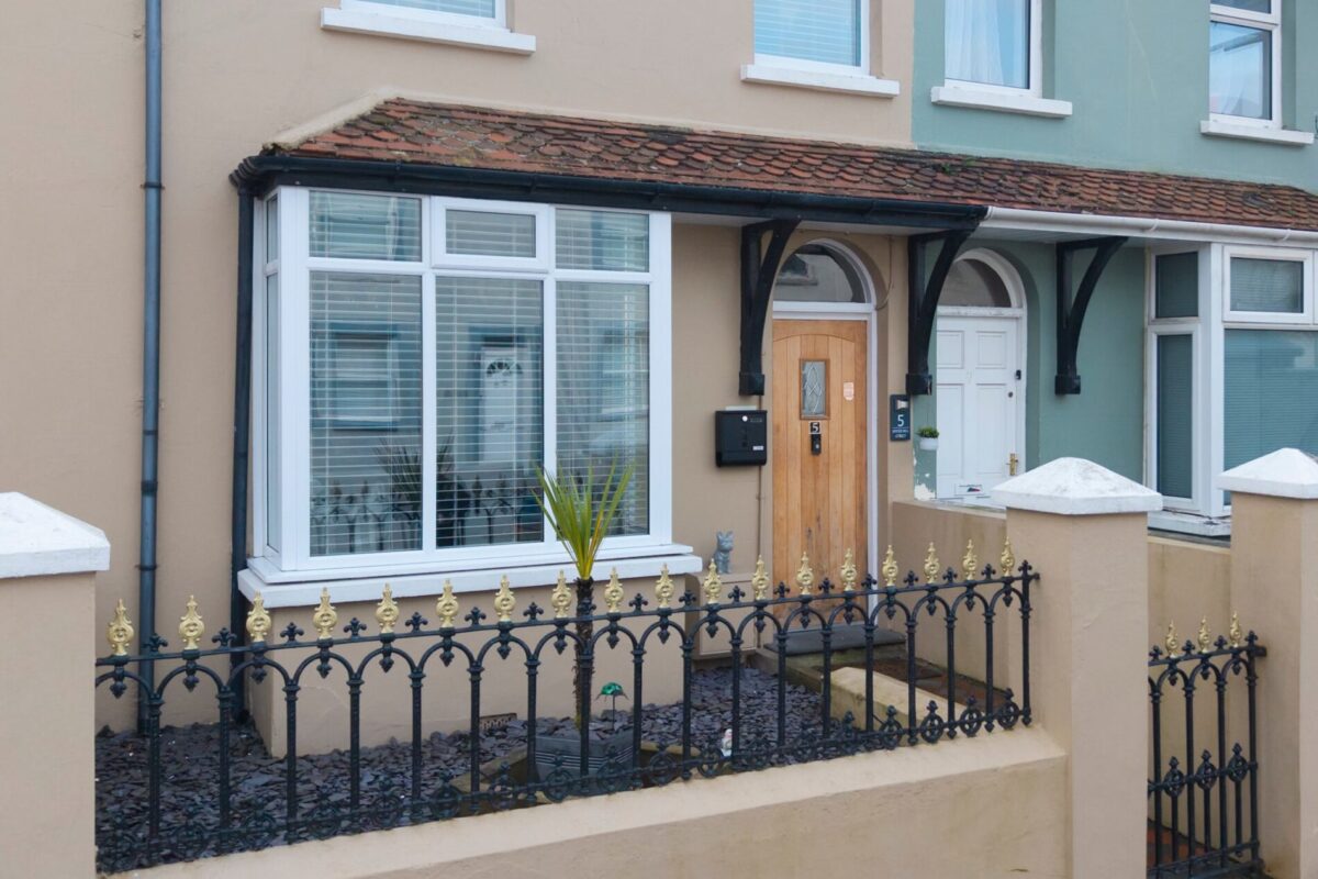 Upper Hill Street, Hakin, Milford Haven, SA73
