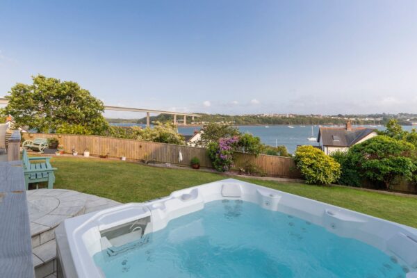 Merigale, Barnlake Point, Burton, Milford Haven, SA73