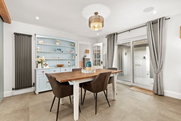 Merigale, Barnlake Point, Burton, Milford Haven, SA73