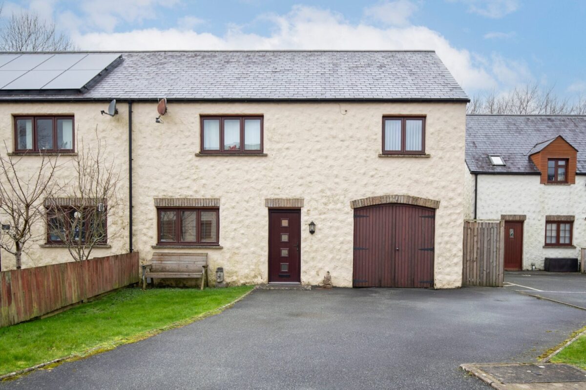 Glanafon Gardens, Haverfordwest, SA62
