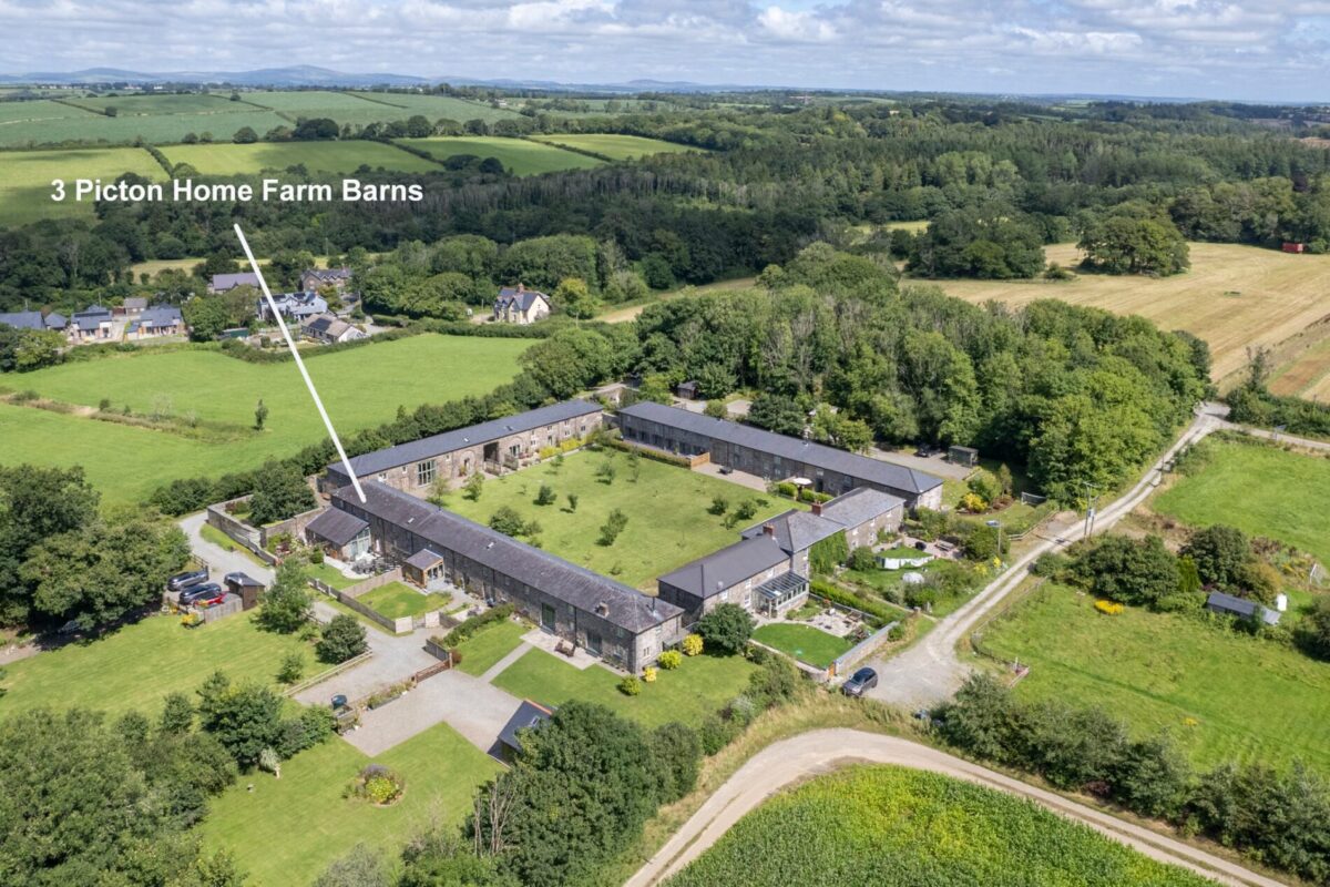 3 Picton Home Farm Barns, The Rhos, Haverfordwest, SA62