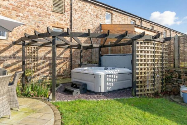 3 Picton Home Farm Barns, The Rhos, Haverfordwest, SA62