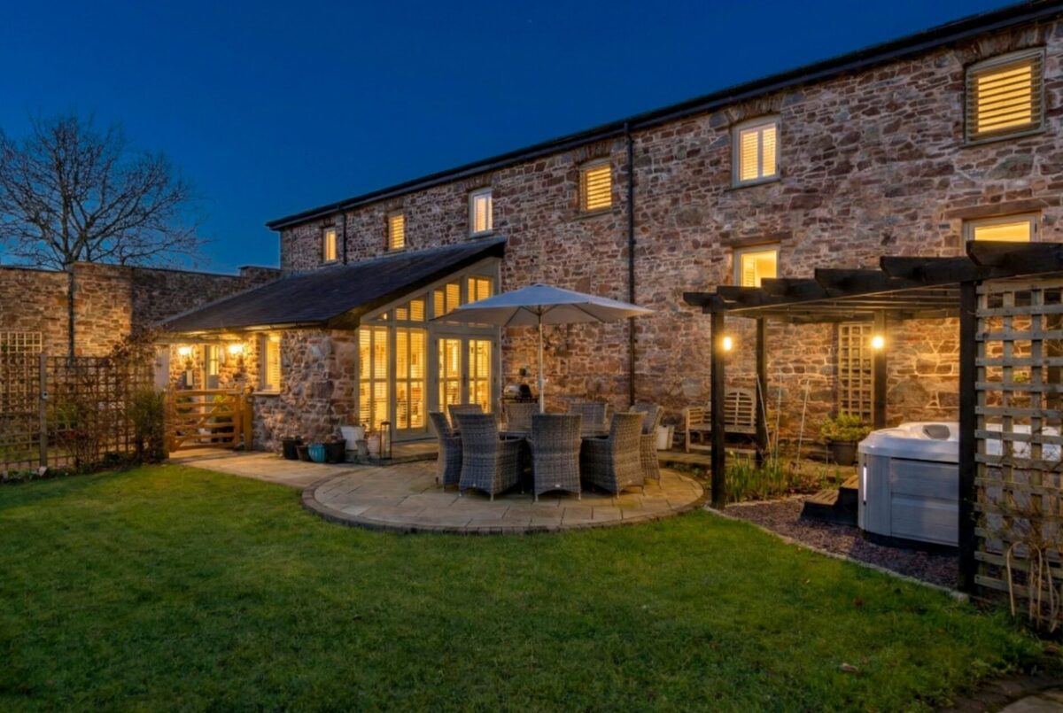 3 Picton Home Farm Barns, The Rhos, Haverfordwest, SA62