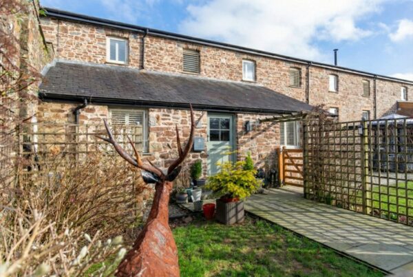 3 Picton Home Farm Barns, The Rhos, Haverfordwest, SA62