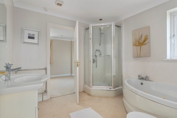 Trevone, Jacksons Way, Goodwick, SA64