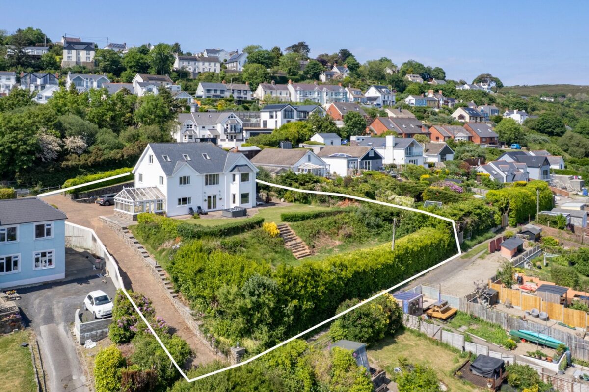 Trevone, Jacksons Way, Goodwick, SA64