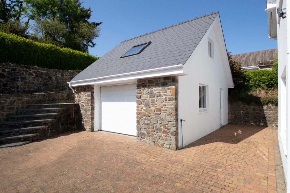 Trevone, Jacksons Way, Goodwick, SA64