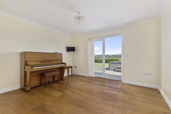 Jacksons Way, Goodwick, SA64