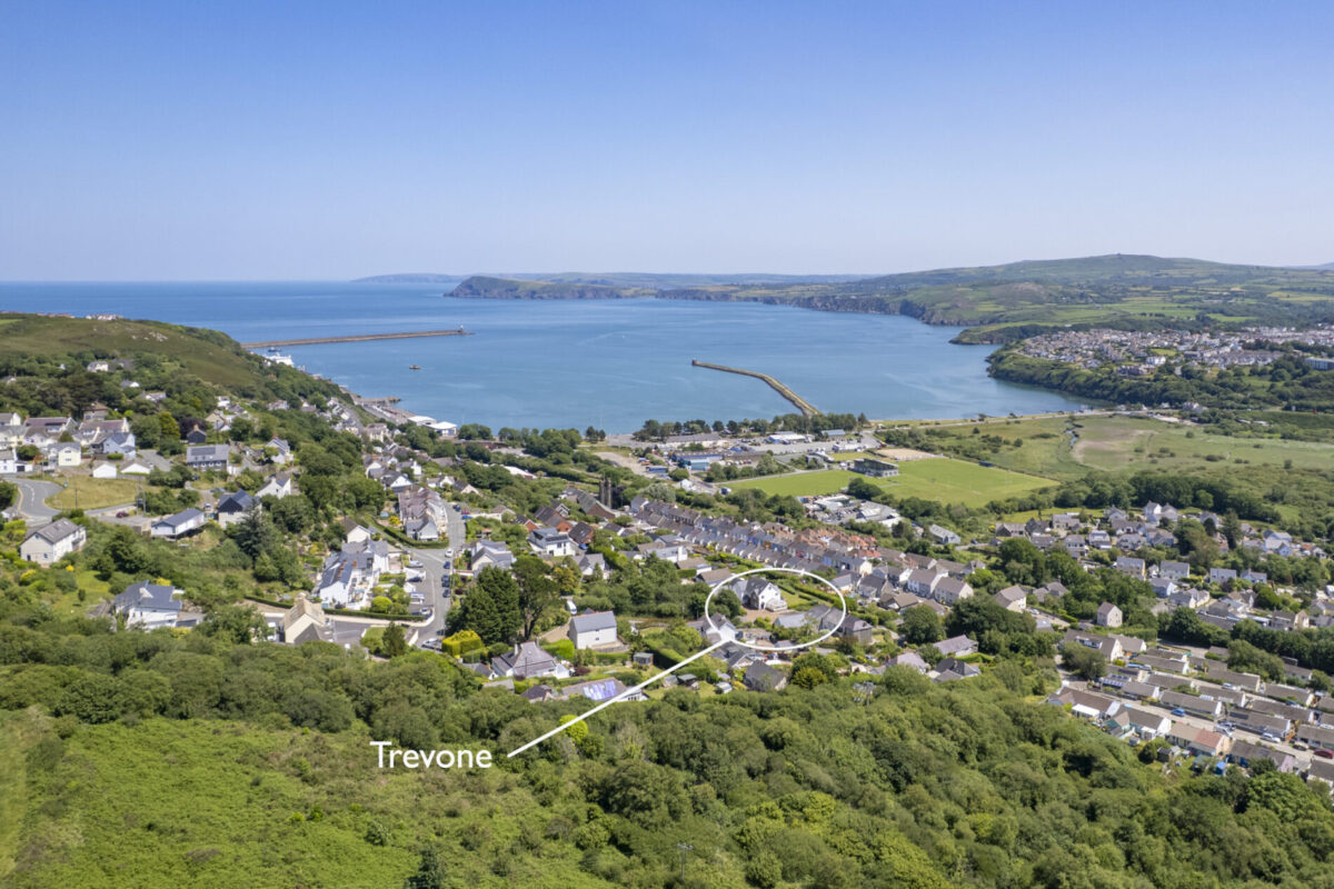 Jacksons Way, Goodwick, SA64