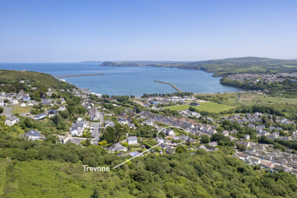 Jacksons Way, Goodwick, SA64