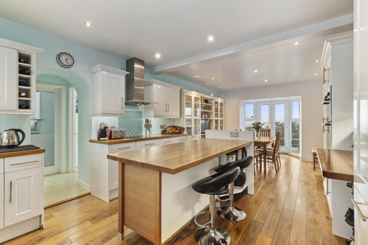 Amroth, Narberth, SA67