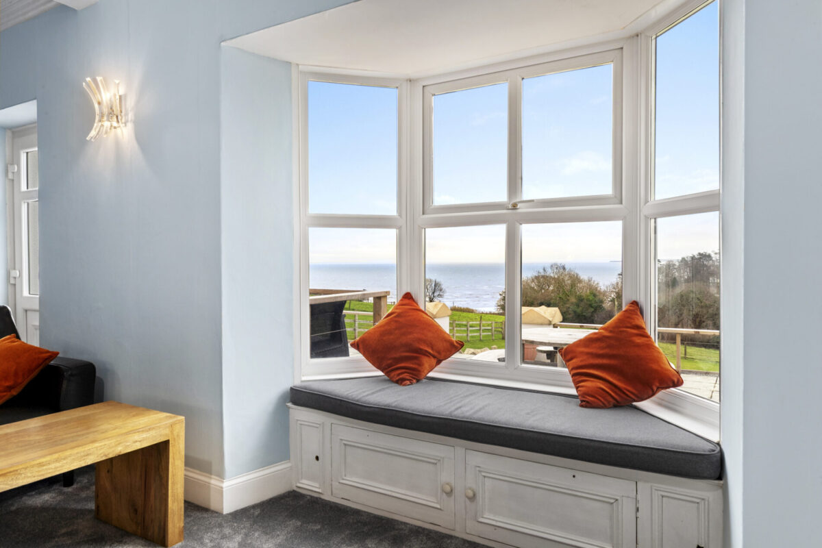 Amroth, Narberth, SA67