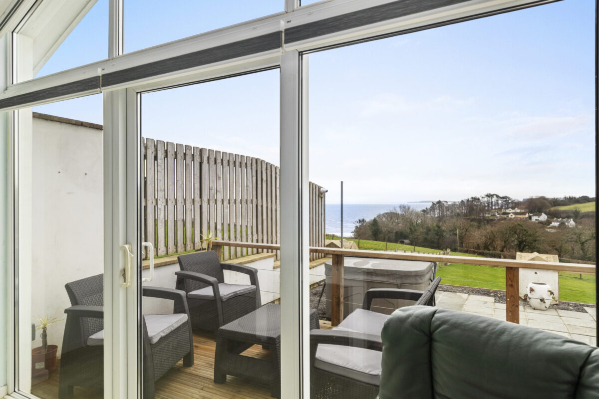 Amroth, Narberth, SA67
