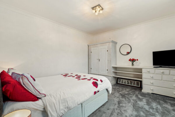 Amroth, Narberth, SA67