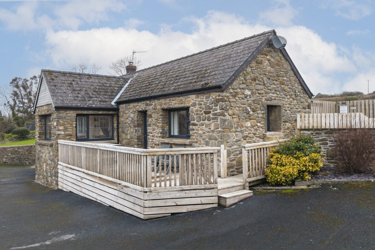 Amroth, Narberth, SA67