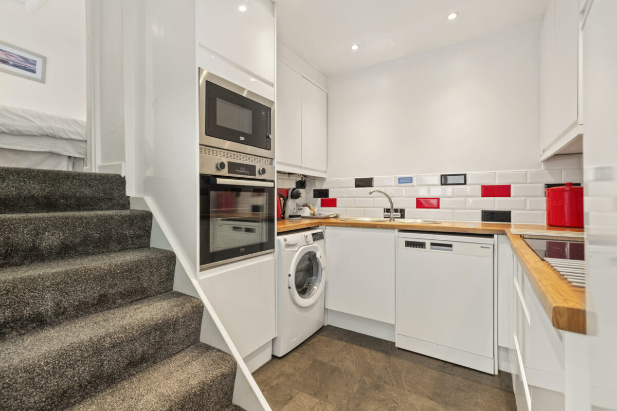 Amroth, Narberth, SA67