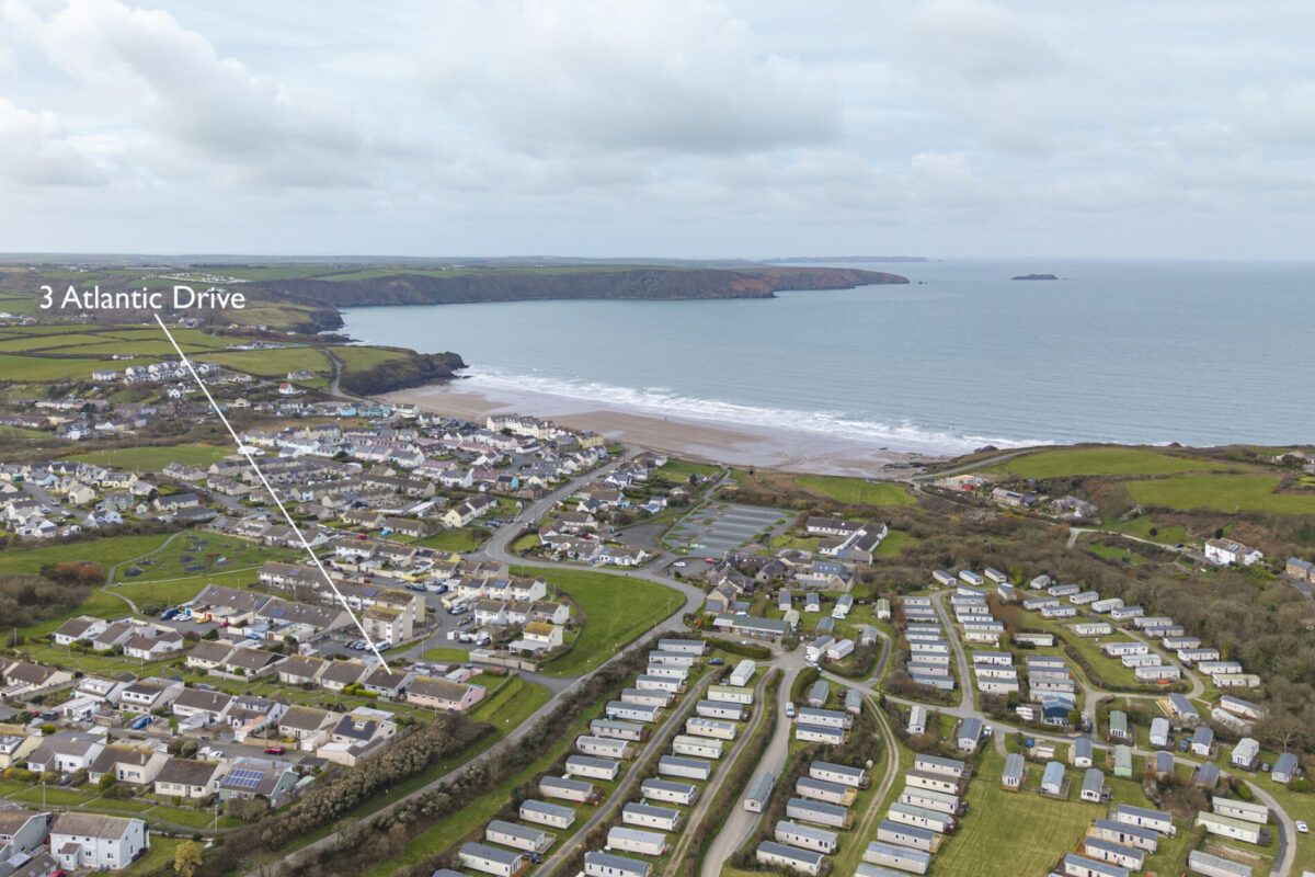 Atlantic Drive, Broad Haven, SA62