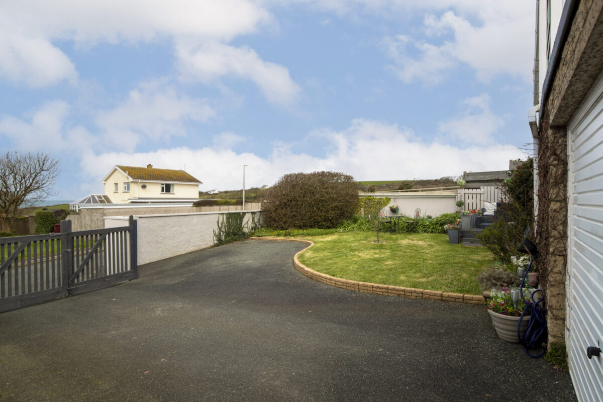 Atlantic Drive, Broad Haven, SA62