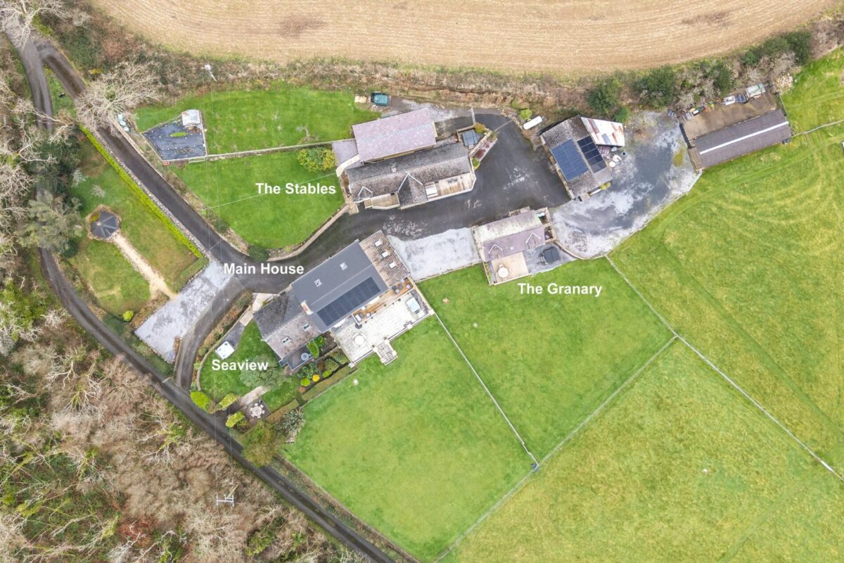 Furzewood Farm & Amroth Cottages, Amroth, Narberth, SA67