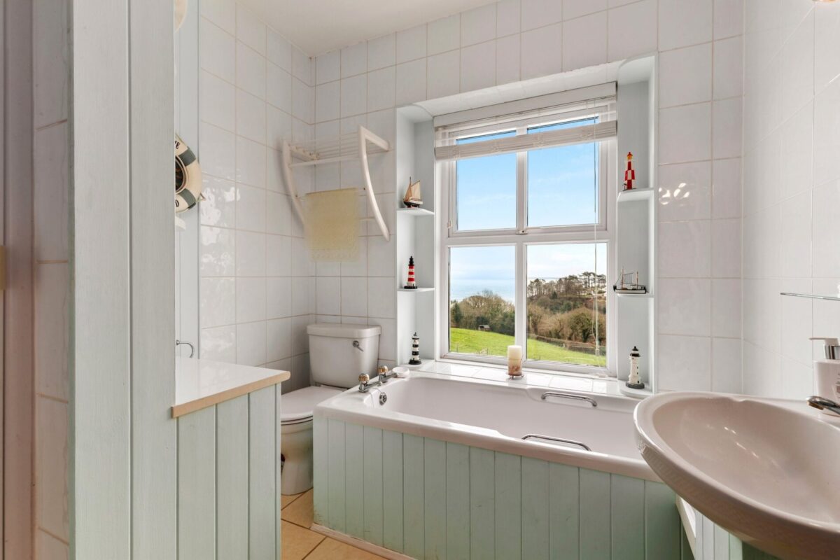 Furzewood Farm & Amroth Cottages, Amroth, Narberth, SA67