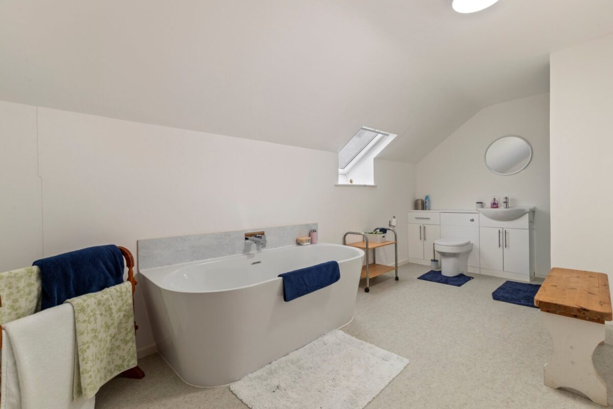 Osborn Park, Neyland, Milford Haven, SA73