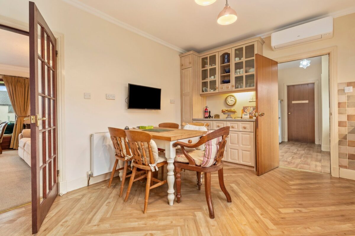 Osborn Park, Neyland, Milford Haven, SA73