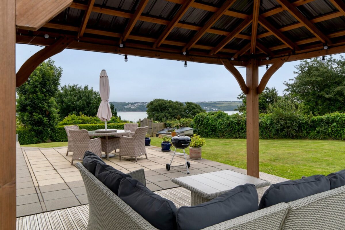 Lighthouse Drive, Llanstadwell, Milford Haven, SA73