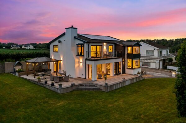 Lighthouse Drive, Llanstadwell, Milford Haven, SA73