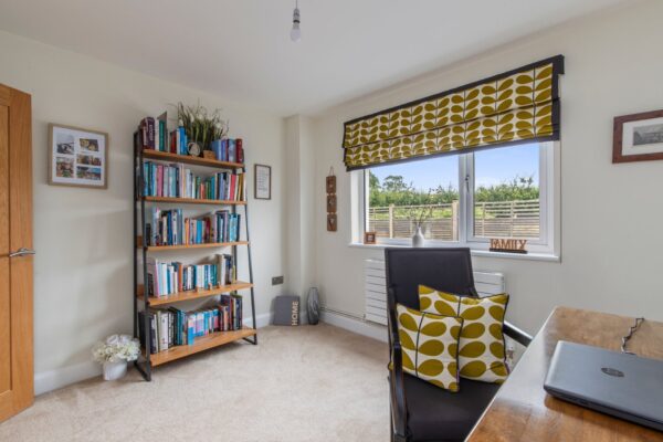 Lighthouse Drive, Llanstadwell, Milford Haven, SA73