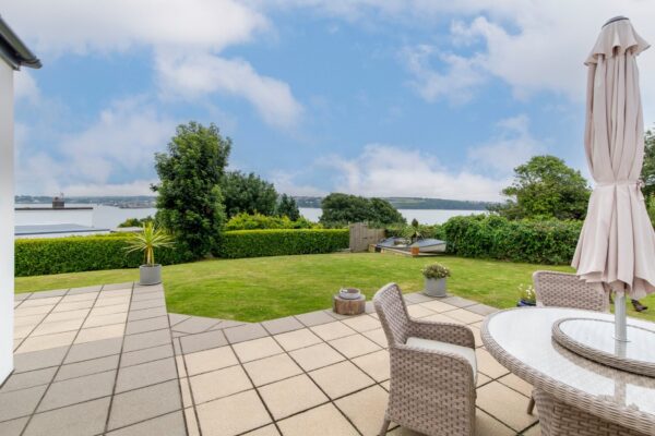 Lighthouse Drive, Llanstadwell, Milford Haven, SA73