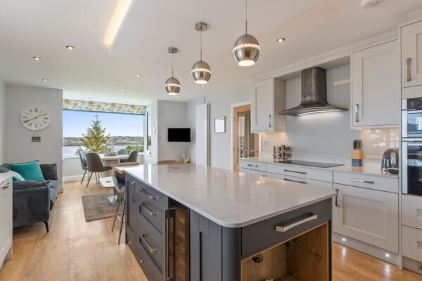 Lighthouse Drive, Llanstadwell, Milford Haven, SA73