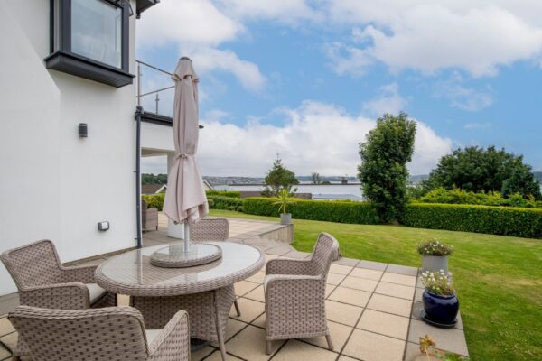 Lighthouse Drive, Llanstadwell, Milford Haven, SA73