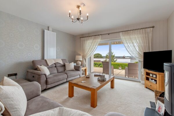 Lighthouse Drive, Llanstadwell, Milford Haven, SA73