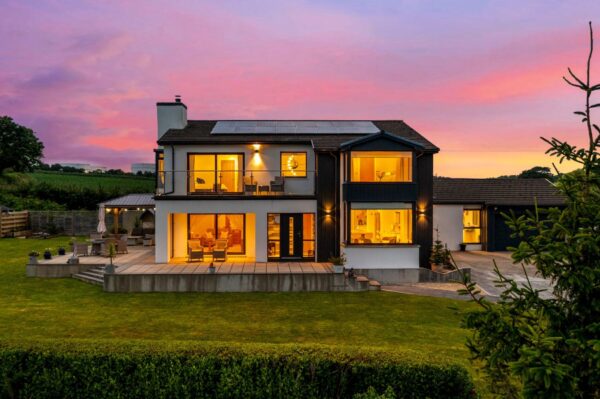 Lighthouse Drive, Llanstadwell, Milford Haven, SA73