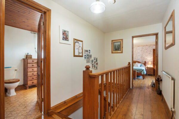 Pill Road, Hook, SA62