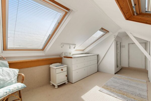 Penrhiw, Trewent Hill, Freshwater East, Pembroke, SA71