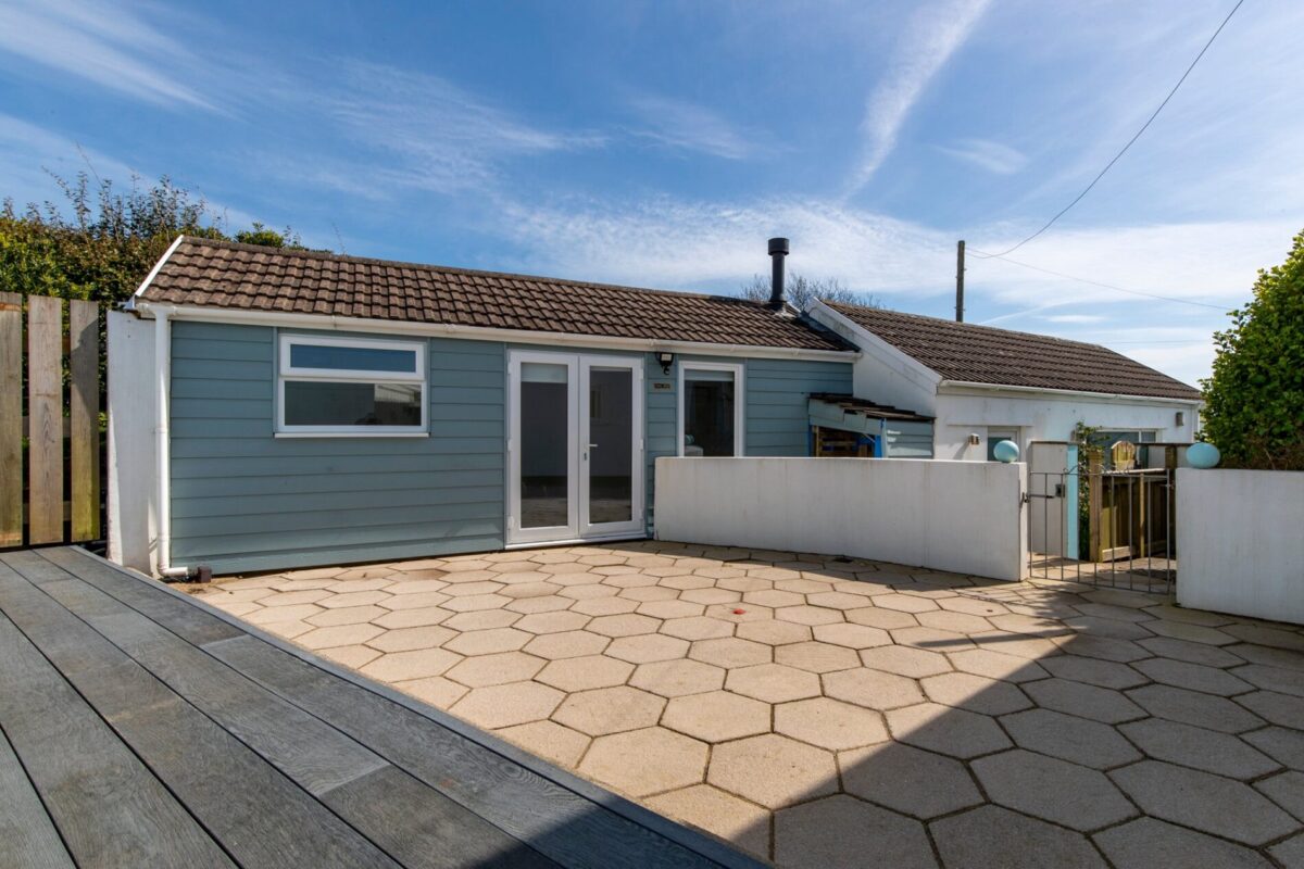 Penrhiw, Trewent Hill, Freshwater East, Pembroke, SA71