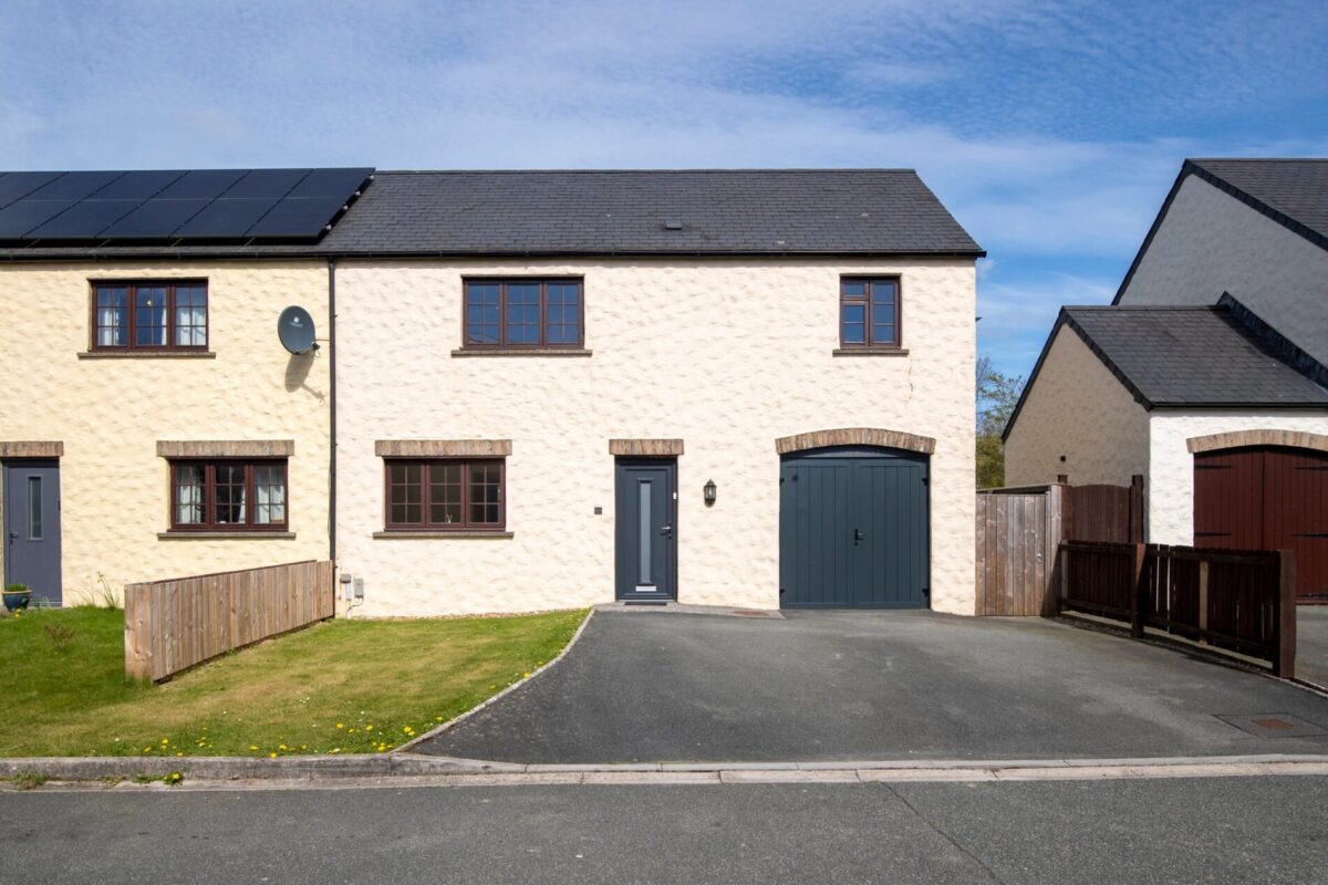Glanafon Gardens, Haverfordwest, SA62