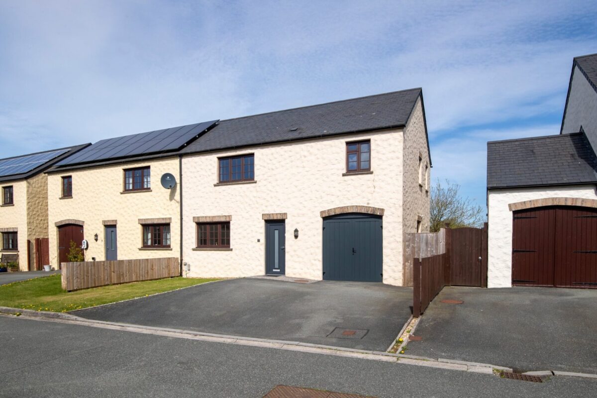Glanafon Gardens, Haverfordwest, SA62