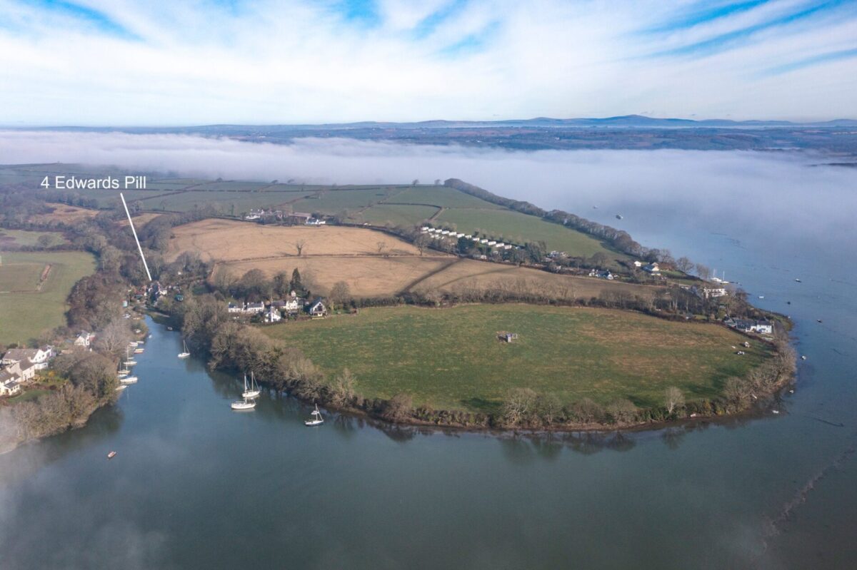 4 Edwards Pill, Llangwm, Haverfordwest, SA62