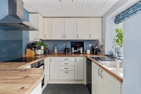 Fontane House, High Street, Fishguard, SA65
